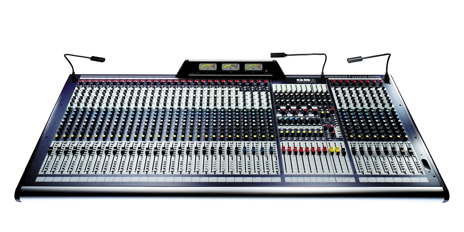 Soundcraft GB8-32 - концертная микшерная консоль, 32 канала. 32 моно. 4стерео. 19 шин. 8 подгрупп.