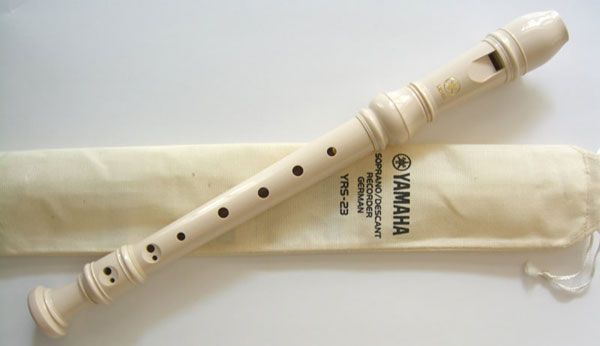 Yamaha YRS-23 IN C Блок-флейта, немецкая система ABS пластик, цвет белый. 