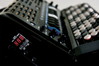 ROLAND FR-3XB Black-3